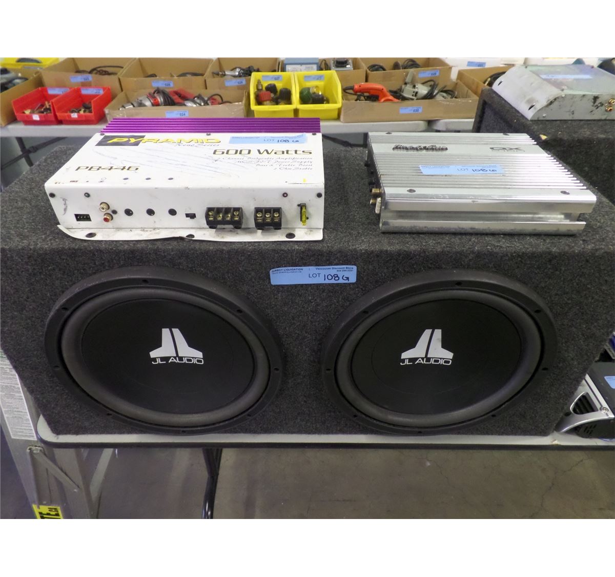 DUAL SUB BOX W/ 2 X JL AUDIO 12 INCH SUBS