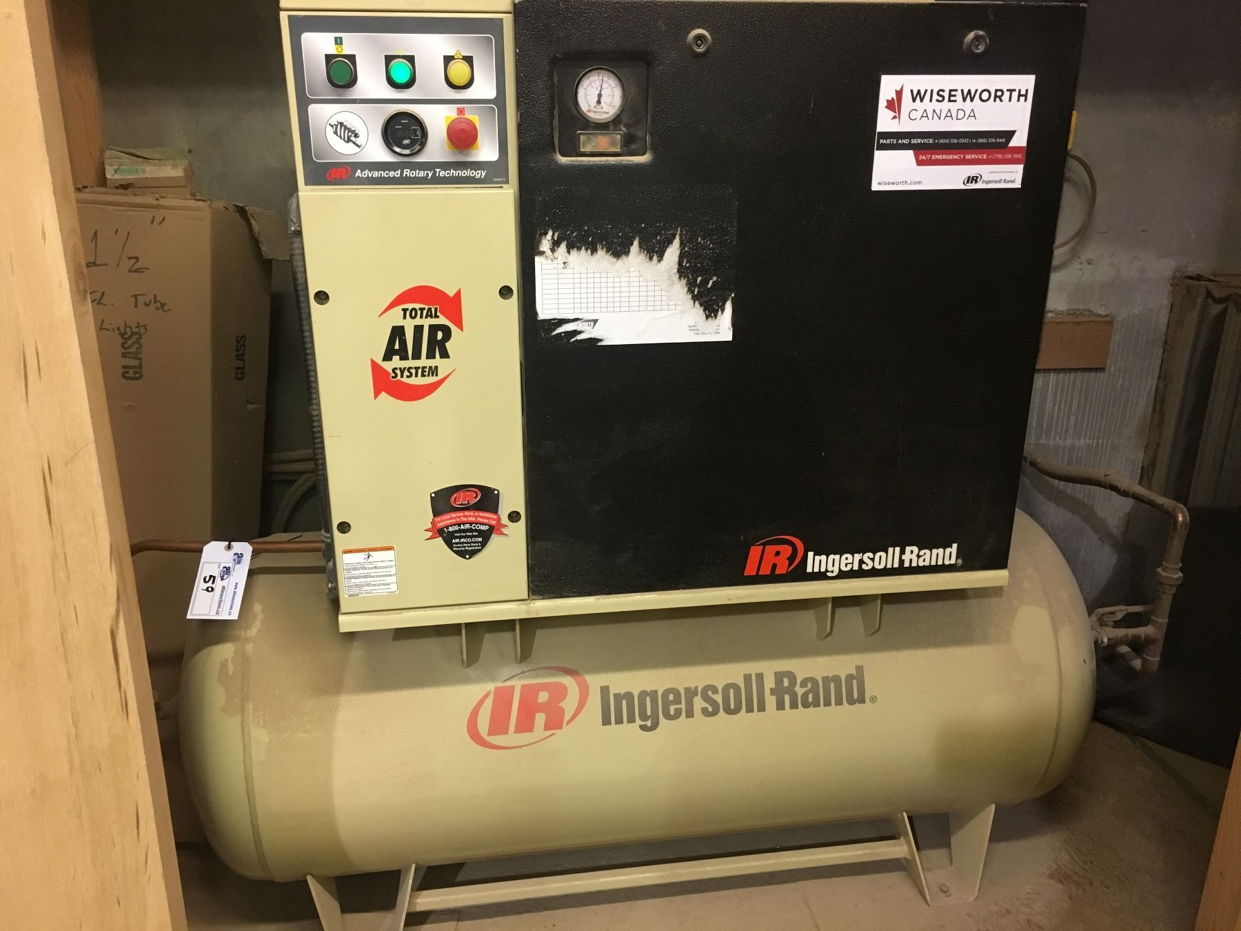 INGERSOLL RAND UP615CTAS125 125 PSI 60 HZ 3 PHASE HORIZONTAL AIR