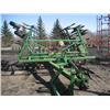 JD Chisel plow, John Deere Model 610 33 ft chisel plow set up for 27 ft now wing will sell with it.