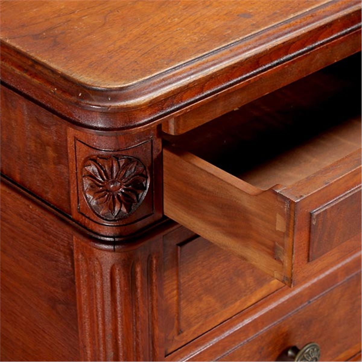 Stow Davis Desk