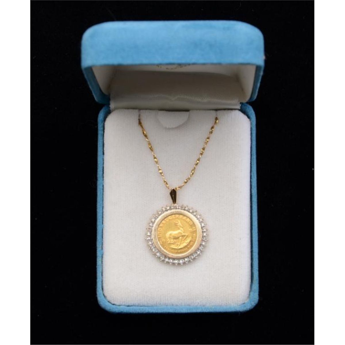 One 1 10 Krugerrand Fine Gold Coin Set In A Diamond Bezel With 14k One 1 10 Krugerrand Fine Gold Coin Set In A Diamond Bezel With 14k Chain Wt 0 30ct E