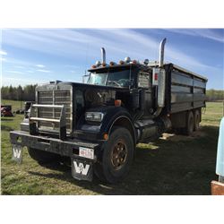 1977 WESTERN STAR T/A GRAIN TRUCK
