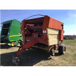 1984 NH 855 ROUND BALER