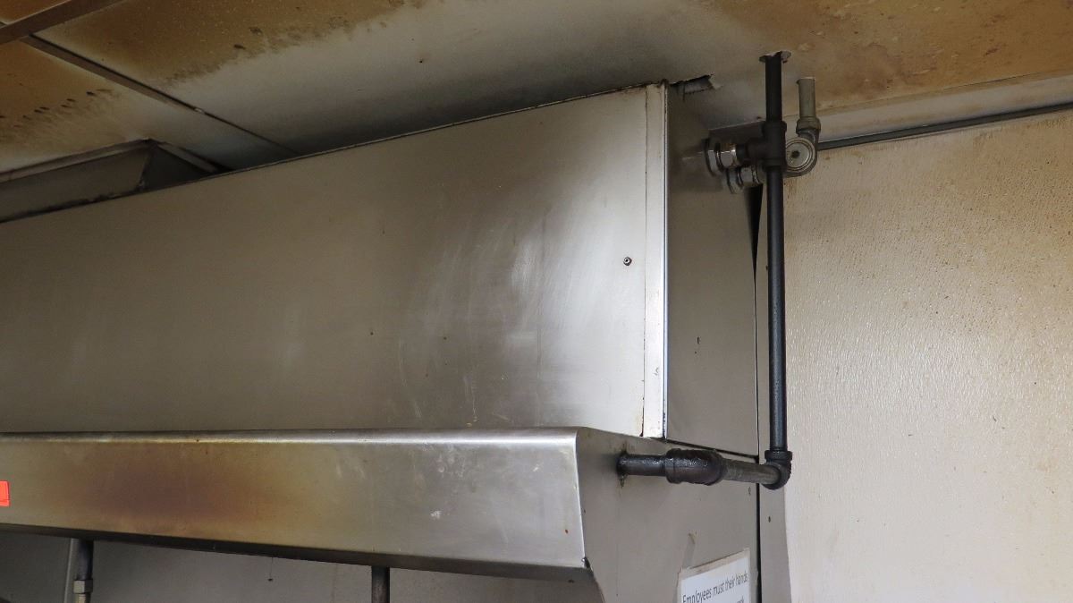 Stainless Steel Commercial Kitchen Exhaust Hood W 4 Sprinkler Heads Image 2 Stainless Steel Commercial Kitchen Exhaust Hood W 4 Sprinkler Heads Rox