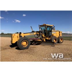 1997 JOHN DEERE 772CH AWD MOTOR GRADER