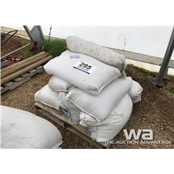 (9) BAGS CREEPING RED FESCUE SEED