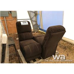 (2) SUEDE SECTIONAL PIECES