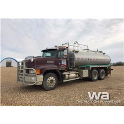 1997 MACK CH613 T/A WATER TRUCK