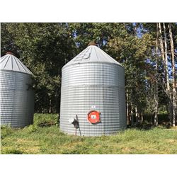 BEHLEN 15 FT. 2500 BUS. GRAIN BIN
