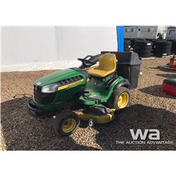JOHN DEERE D160 LAWN MOWER