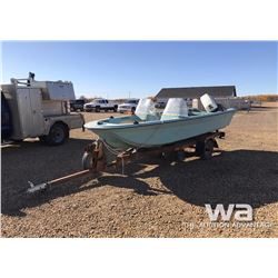 SEARS GULLWING 14 FT. BOAT
