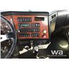 Image 6 : 2007 WESTERN STAR T/A T/A BED TRUCK