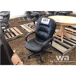 OFFICE CHAIR