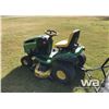 Image 4 : JOHN DEERE LA145 LAWN MOWER