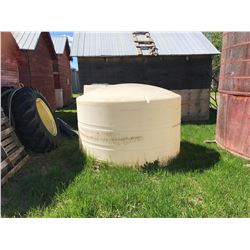 1200 GAL. POLY TANK