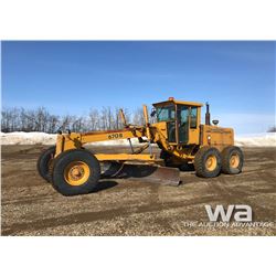 1989 JOHN DEERE 670B MOTOR GRADER