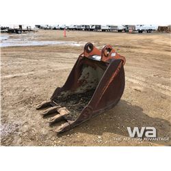 34" DIGGING BUCKET