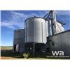 Image 1 : TWISTER 2250 HOPPER GRAIN BIN