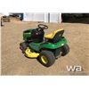 Image 4 : JOHN DEERE LA115 RIDING MOWER