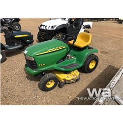JOHN DEERE LT 133 LAWN MOWER