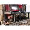 Image 5 : 2003 IHC 5900 T/A BED TRUCK