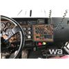 Image 6 : 1992 KENWORTH T/A TRUCK