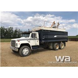 1981 IHC 1954 T/A GRAIN TRUCK
