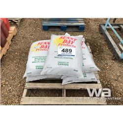 (5) BAGS BIRD FEED