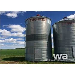 LOCATION 9: TWISTER 7 RING 14 FT. GRAIN BIN