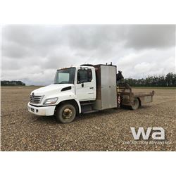 2007 HINO 258 S/A SERVICE TRUCK