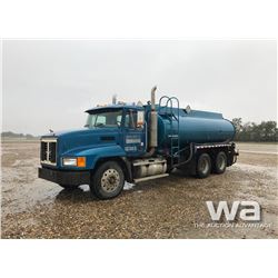 2002 MACK CH600  T/A TANK TRUCK