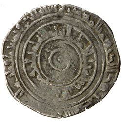 FATIMID: al-'Aziz, 975-996, AR 1/2 dirham (1.37g), al-Mahdiya, AH381. VF