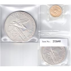 SENEGAL: LOT of three silver and gold coins dated 1975