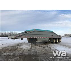 1999 LOAD KING TRIDEM CLAM DUMP TRAILER