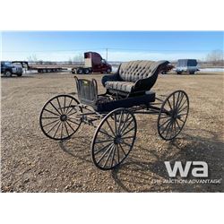 ANTIQUE CARRIAGE