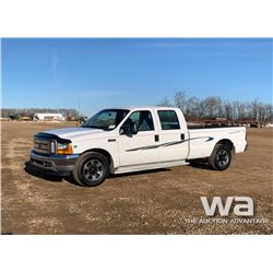 2001 FORD F350XL CREW CAB PICKUP