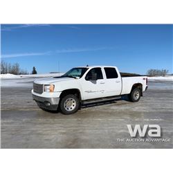 2011 GMC SIERRA 3500HD CREW CAB PICKUP