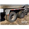 Image 15 : 1995 FORD L8000 T/A DISTRIBUTOR TRUCK