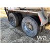 Image 16 : 1995 FORD L8000 T/A DISTRIBUTOR TRUCK