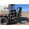 Image 18 : 1995 FORD L8000 T/A DISTRIBUTOR TRUCK