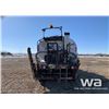 Image 4 : 1995 FORD L8000 T/A DISTRIBUTOR TRUCK
