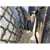 Image 11 : 2013 DOEPKER IMPACT TRIDEM END DUMP GRAVEL TRAILER