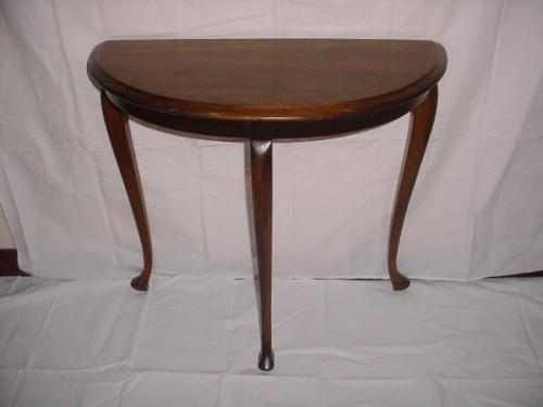 Antique Three Legged Pine Queen Anne Style Wall Table 26 X 27 13 Image 1 Antique Three Legged Pine Queen Anne Style Wall Table 26 X 27