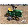 Image 2 : JOHN DEERE 6T235 LAWN MOWER