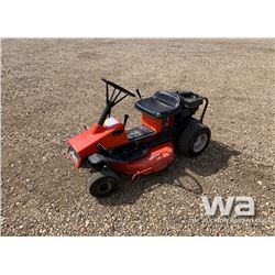 ARIENS RM830e LAWN MOWER