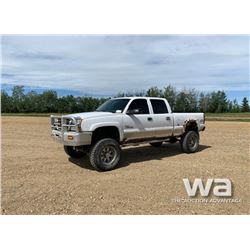 2004 CHEVROLET SILVERADO 2500 HD CREWCAB PICKUP