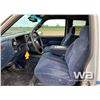 Image 6 : 1998 GMC SIERRA 1500 E-CAB PICKUP