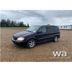 2005 KIA SEDONA MINI-VAN