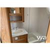 Image 12 : 1998 TRAVELAIRE TW240 5TH WHEEL TRAVEL TRAILER
