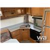 Image 7 : 1994 TRAVELAIRE CITATION 5TH WHEEL TRAVEL TRAILER